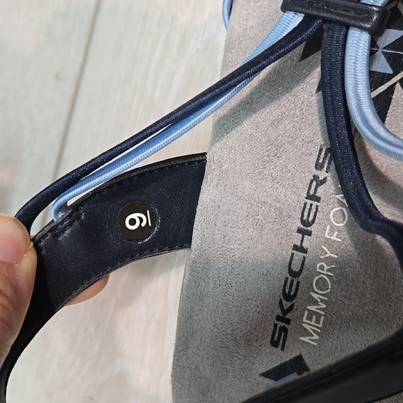 Skechers Womens Reggae Memory Foam Sandals Strappy shoes sz 9 - Picture 11 of 11